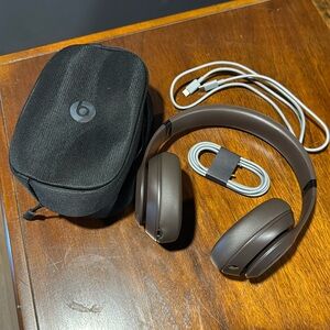 Beats Studio Pro Headphones